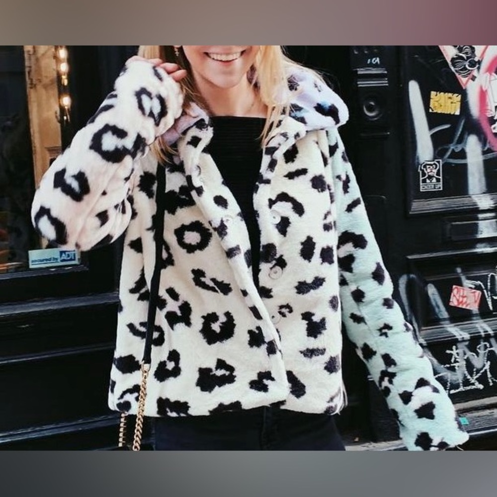 Ruby & Jenna Multi-color Animal Print Fuzzy Jacket